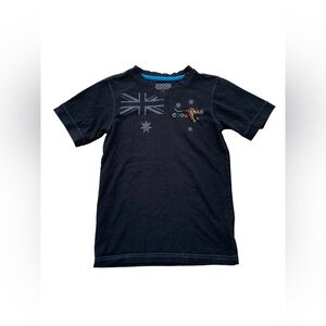 Coogi Kids Size 6 Black Australia Flag Short Sleeve V-Neck Tee Shirt